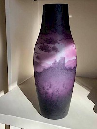 cameo glass, vase, Castle of Spesbourg