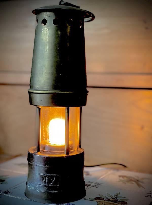 electrified coal mine lamp