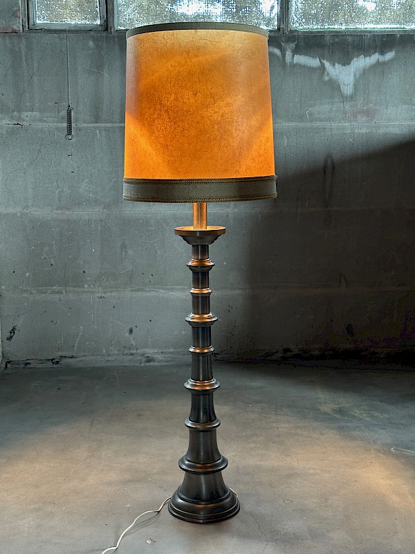 Emperor Floor lamp in stainless steel with pig's bladder shade