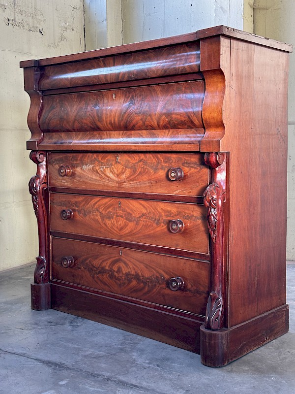 19th Century Biedermeier chiffonier with 5 drawers