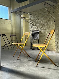 metal folding chairs