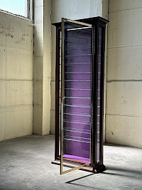 20th-Century "Pope Purple" Oak Display cabinet