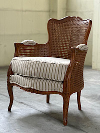 Rococo-style canage fauteuil