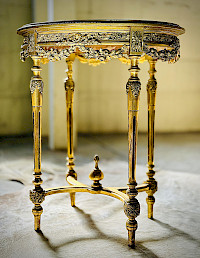 Elegant Louis XVI Style Gilded Guéridon Side Table
